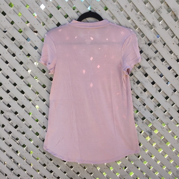 American Eagle Pink Cut-out Top - Picture 2 of 3